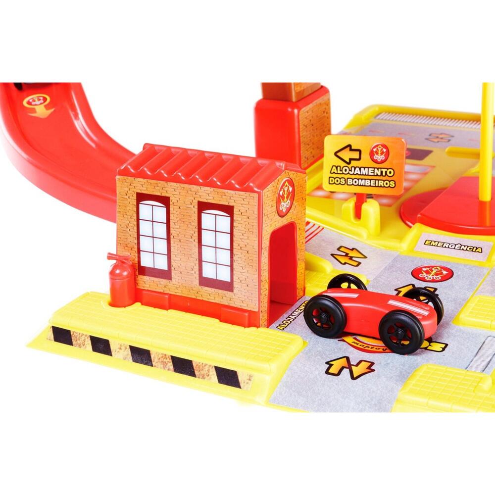 Pista Playset Infantil Posto Corpo de Bombeiros Carrinho e Helicóptero  Brinquedo Map Toys - Camilo's Variedades